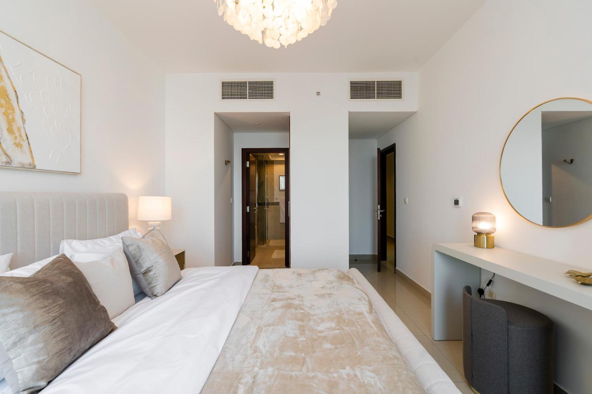 Prestige Living 2br With Full Burj Khalifa And Fountain View By Appartamento