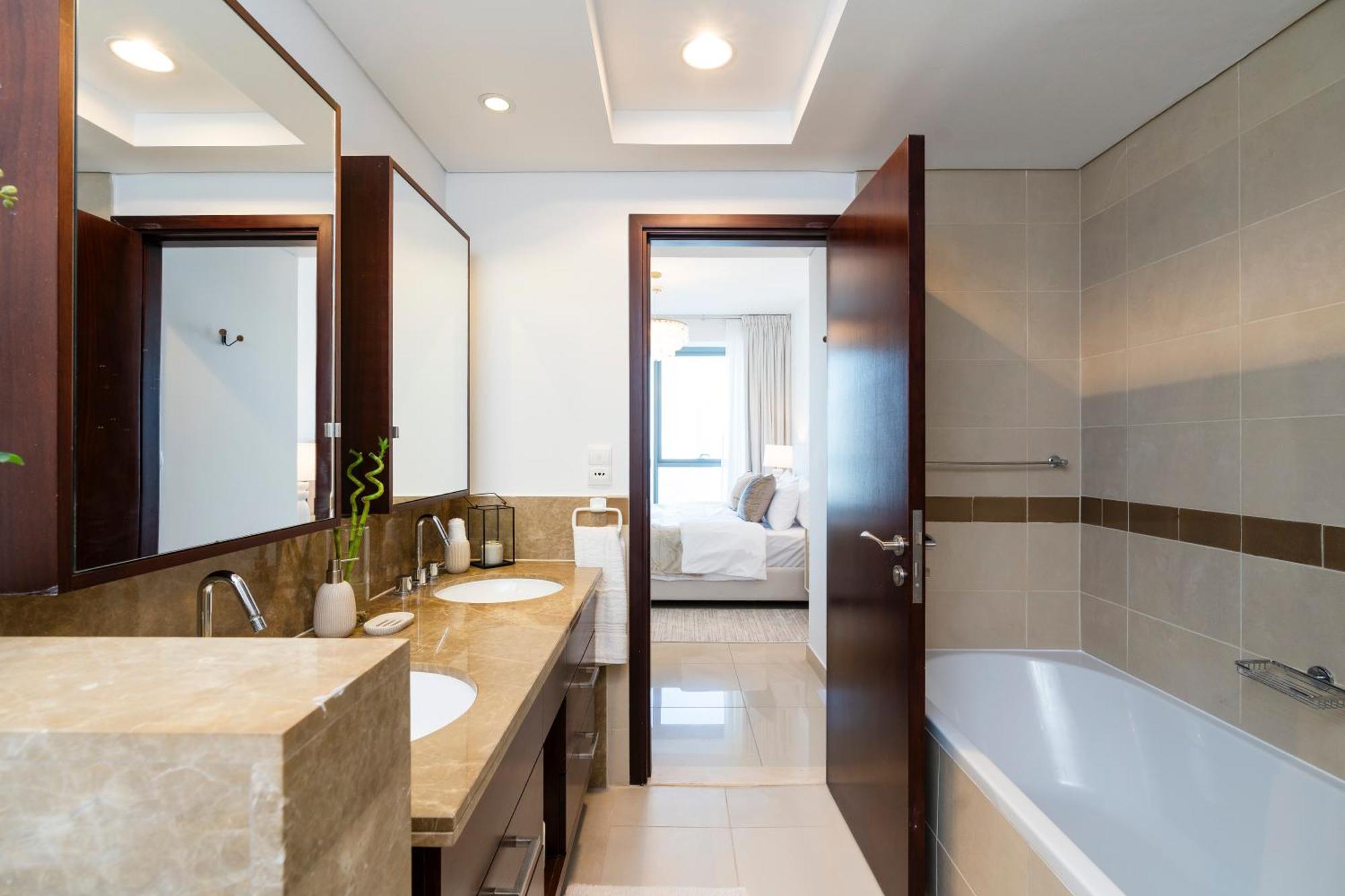 Prestige Living 2br With Full Burj Khalifa And Fountain View By Appartamento Dubai